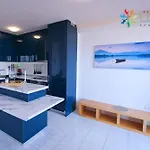 7lizards - Ocean View 4*