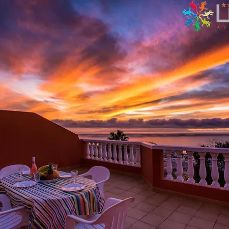 7lizards - Ocean View Aparthotel